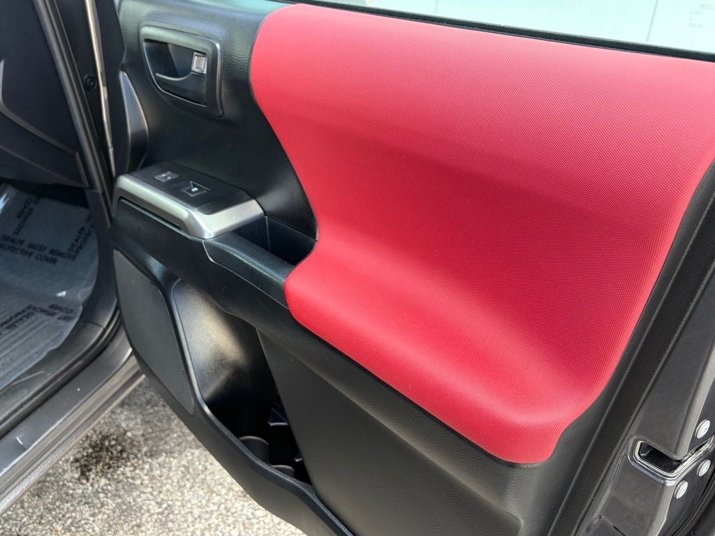 2021 Toyota Tacoma SR5 V6