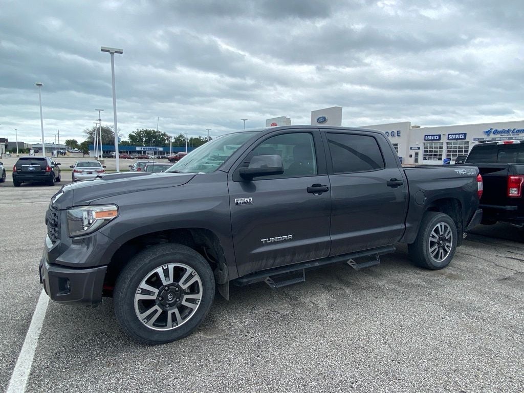 2018 Toyota Tundra SR5