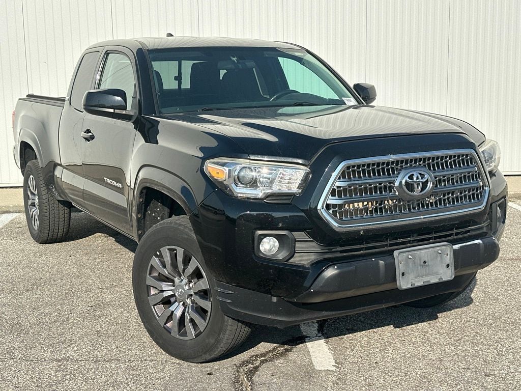 2017 Toyota Tacoma SR5