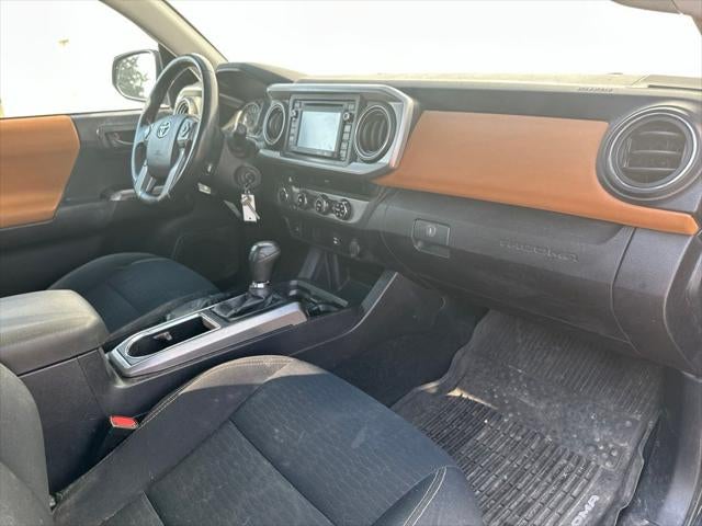 2017 Toyota Tacoma SR5