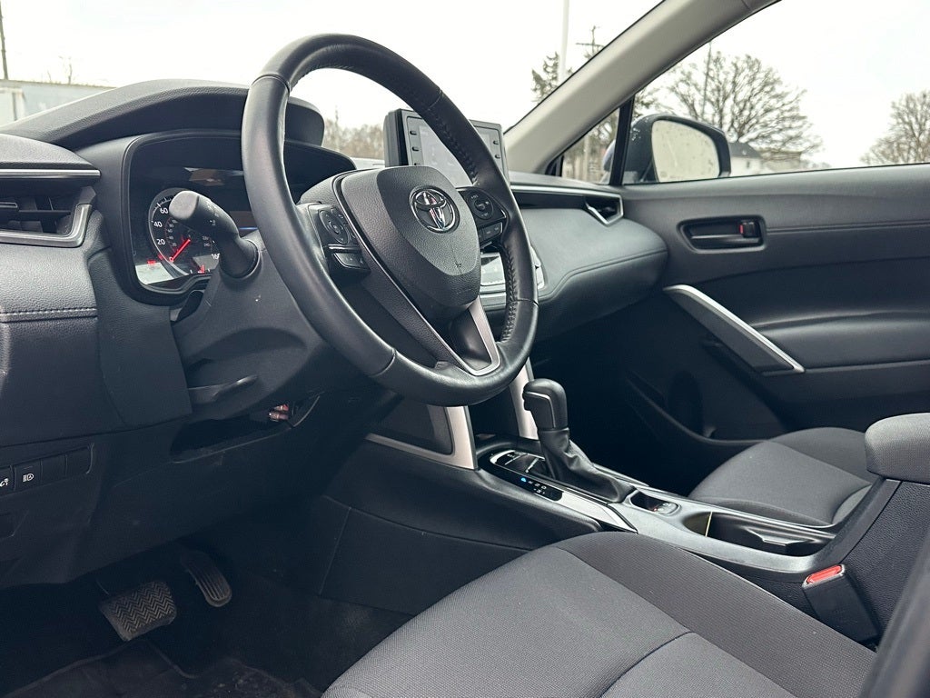 2022 Toyota Corolla Cross LE