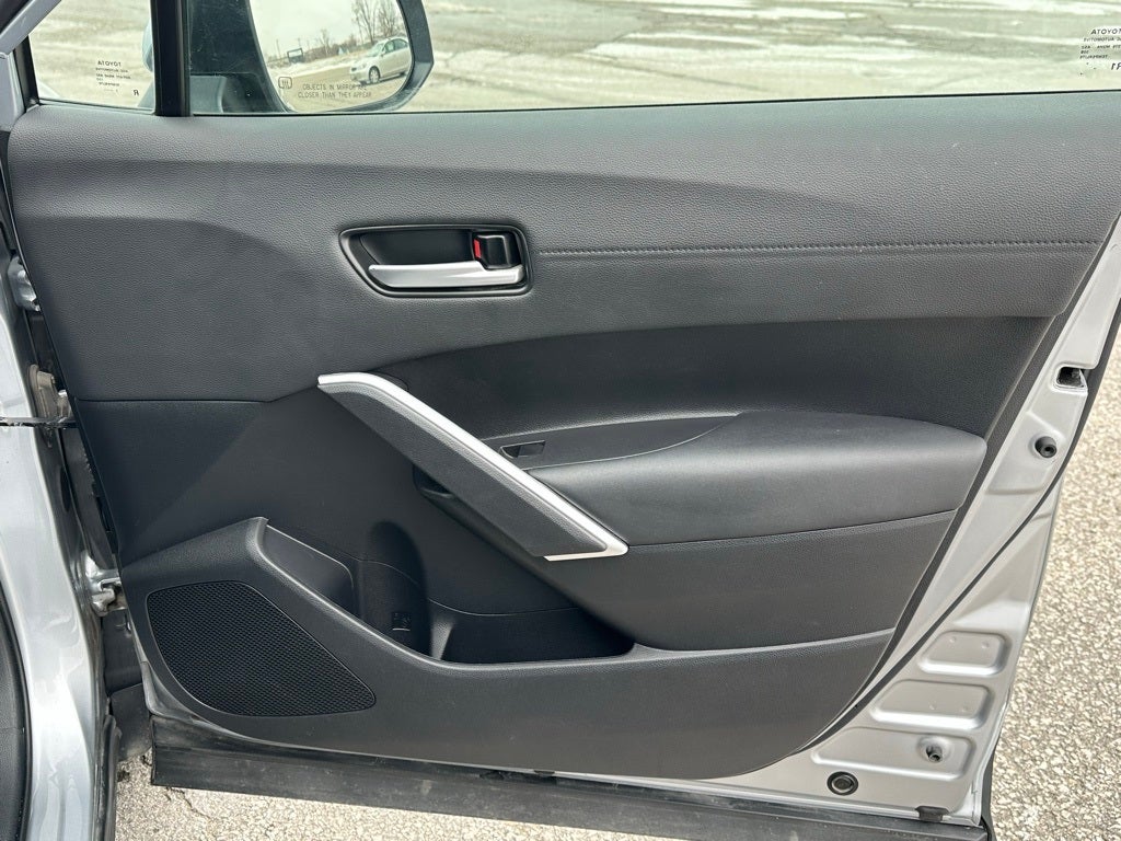 2024 Toyota Corolla Cross XLE