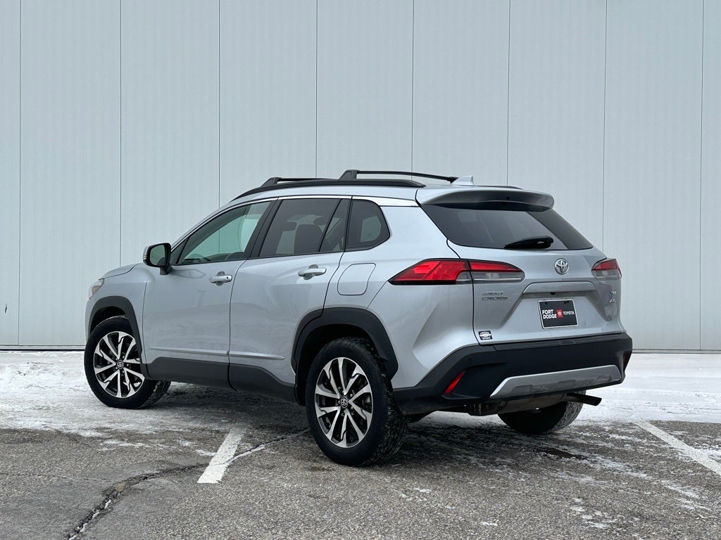 2024 Toyota Corolla Cross XLE