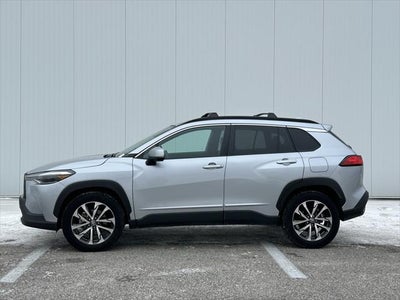 2024 Toyota Corolla Cross XLE