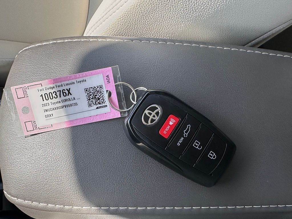 2023 Toyota Corolla Cross XLE