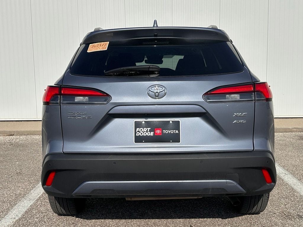 2023 Toyota Corolla Cross XLE