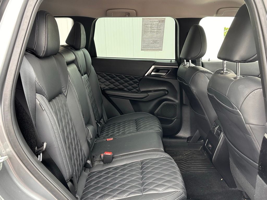 2022 Mitsubishi Outlander SEL