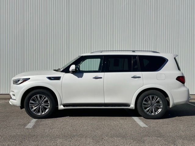 2021 INFINITI QX80 LUXE