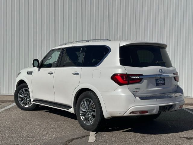 2021 INFINITI QX80 LUXE