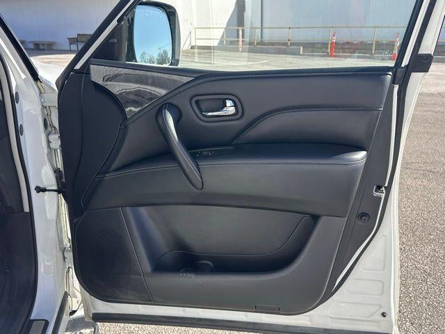 2021 INFINITI QX80 LUXE