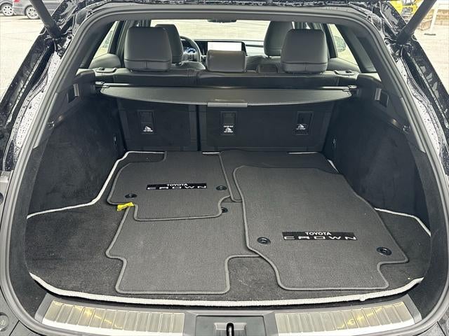 2025 Toyota Crown Signia Limited