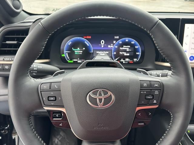 2025 Toyota Crown Signia Limited