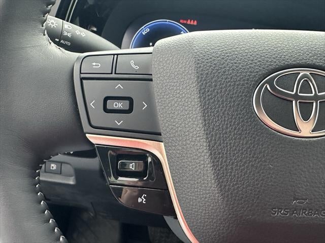 2025 Toyota Crown Signia Limited