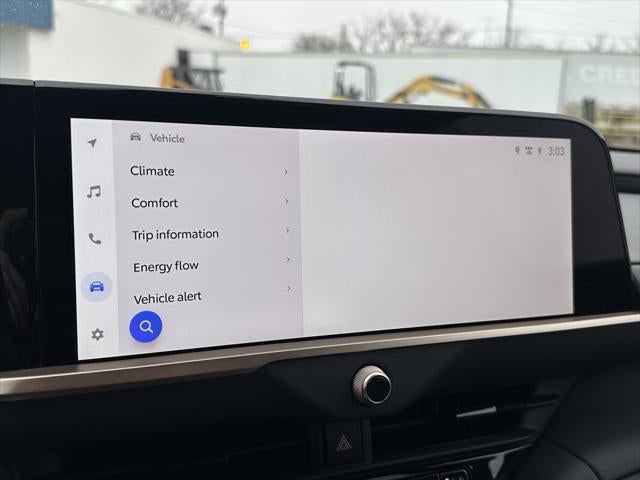 2025 Toyota Crown Signia Limited