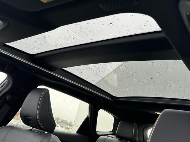 2025 Toyota Crown Signia Limited