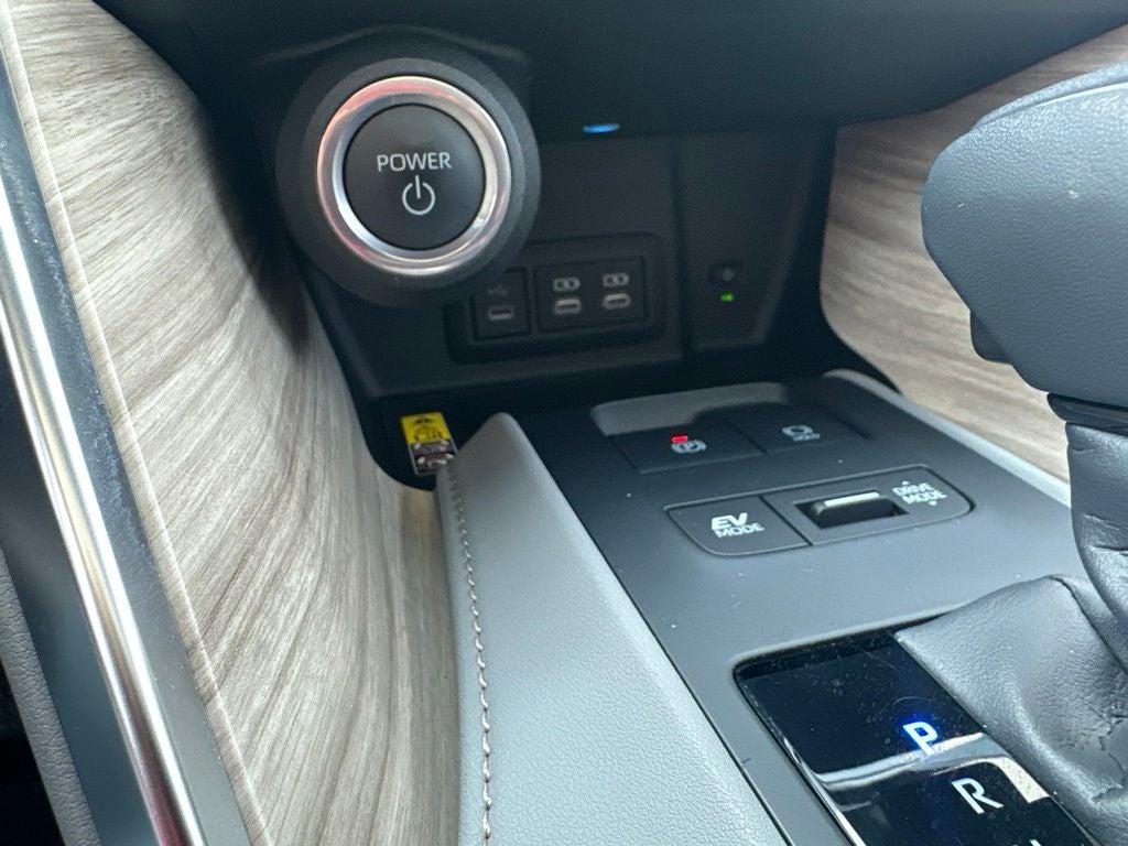 2024 Toyota Venza Limited
