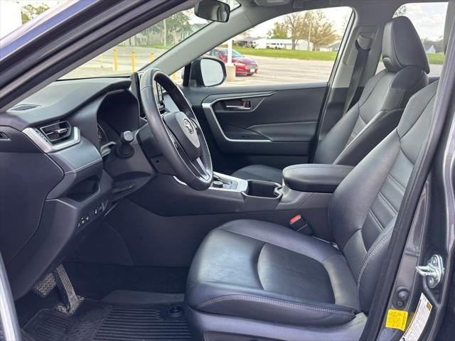 2022 Toyota RAV4 Hybrid XLE Premium