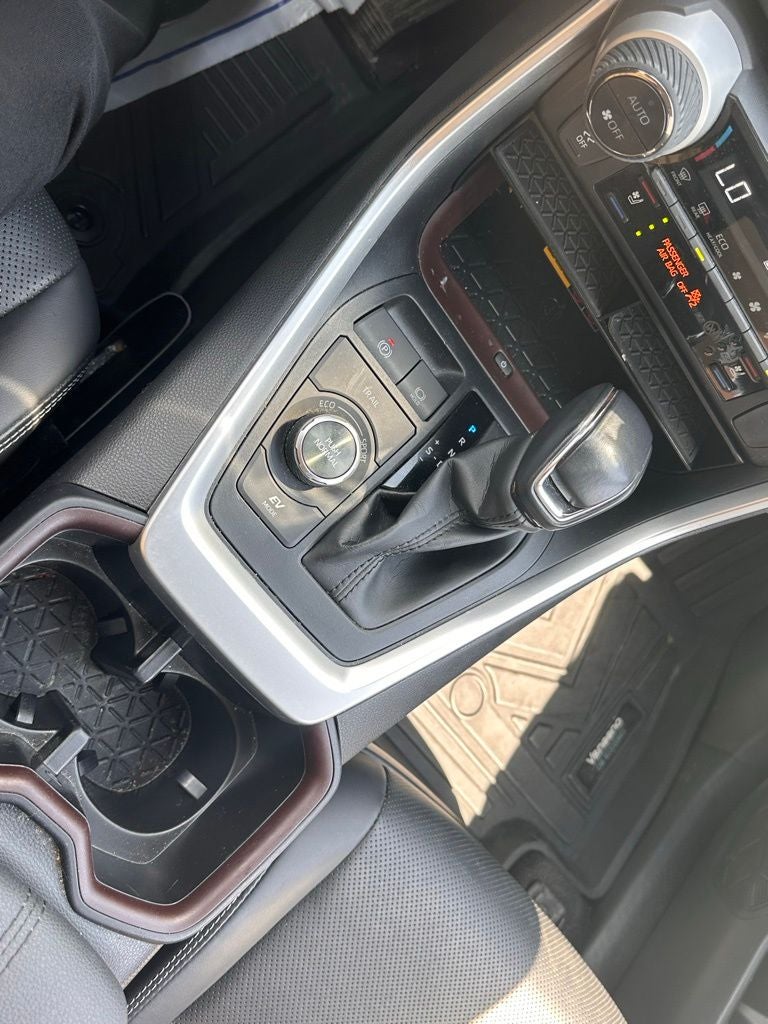 2022 Toyota RAV4 Hybrid Limited