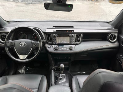 2018 Toyota RAV4 SE
