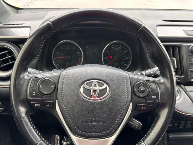 2018 Toyota RAV4 SE