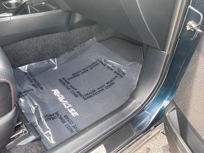2018 Toyota RAV4 SE