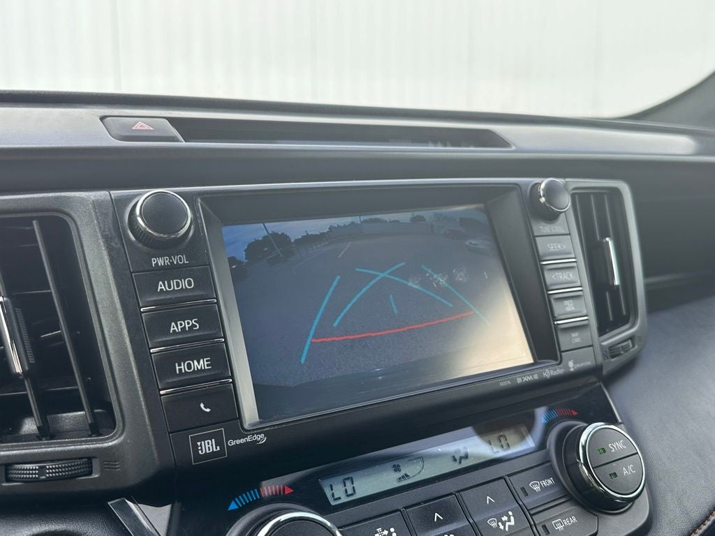 2018 Toyota RAV4 SE