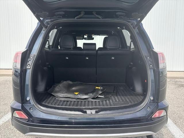 2018 Toyota RAV4 SE