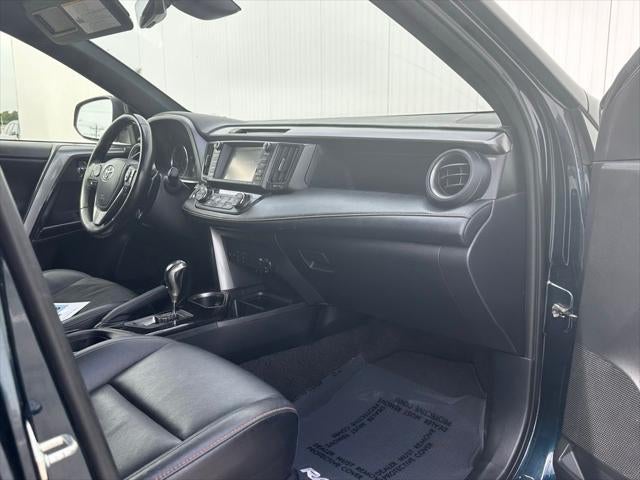 2018 Toyota RAV4 SE