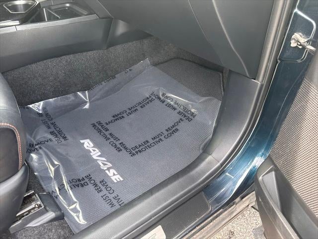2018 Toyota RAV4 SE