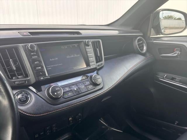 2018 Toyota RAV4 SE