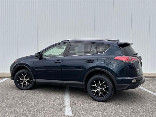 2018 Toyota RAV4 SE