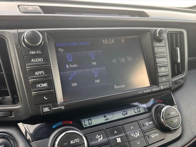 2018 Toyota RAV4 SE