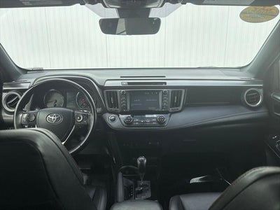 2018 Toyota RAV4 SE