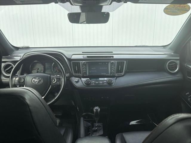2018 Toyota RAV4 SE