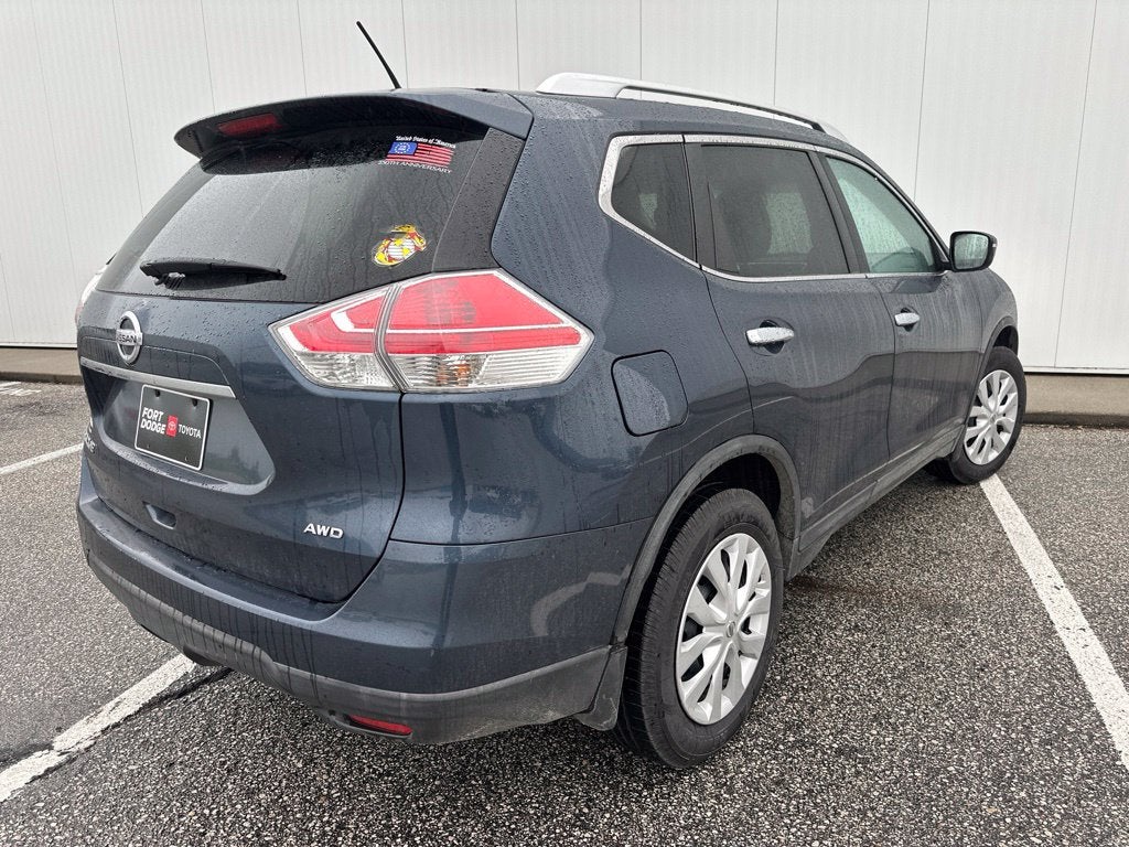 2016 Nissan Rogue S