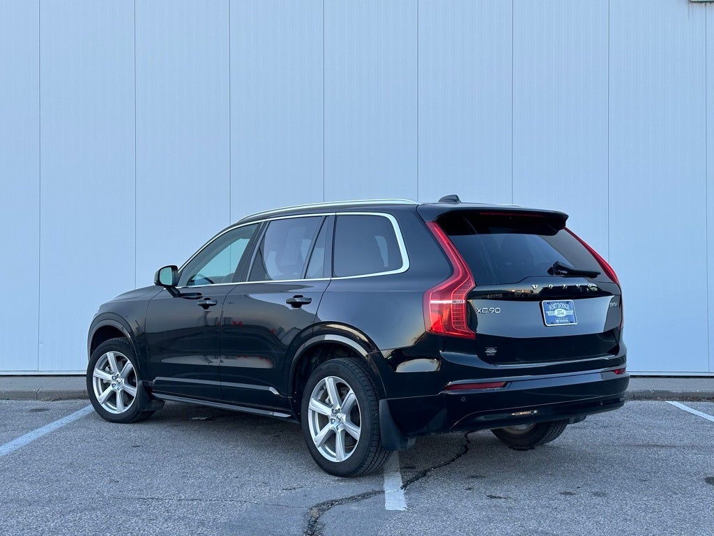 2023 Volvo XC90 B5 Core