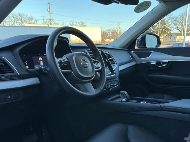 2023 Volvo XC90 B5 Core