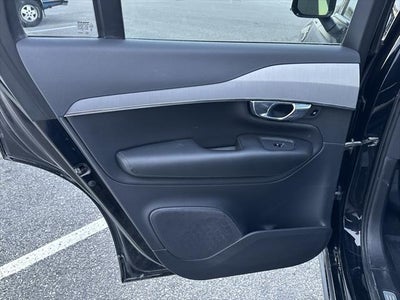 2023 Volvo XC90 B5 Core