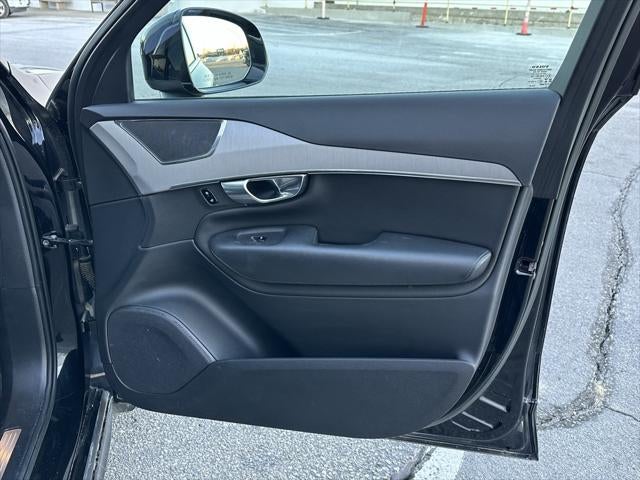 2023 Volvo XC90 B5 Core