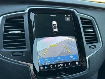 2023 Volvo XC90 B5 Core