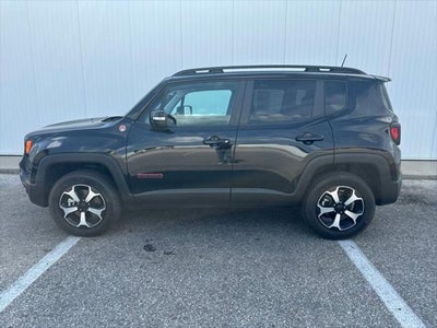 2022 Jeep Renegade Trailhawk