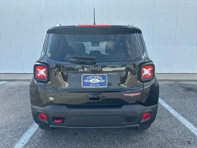 2022 Jeep Renegade Trailhawk