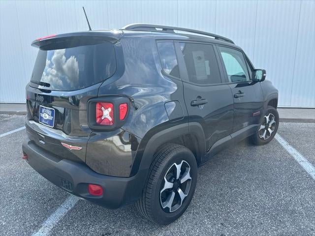 2022 Jeep Renegade Trailhawk